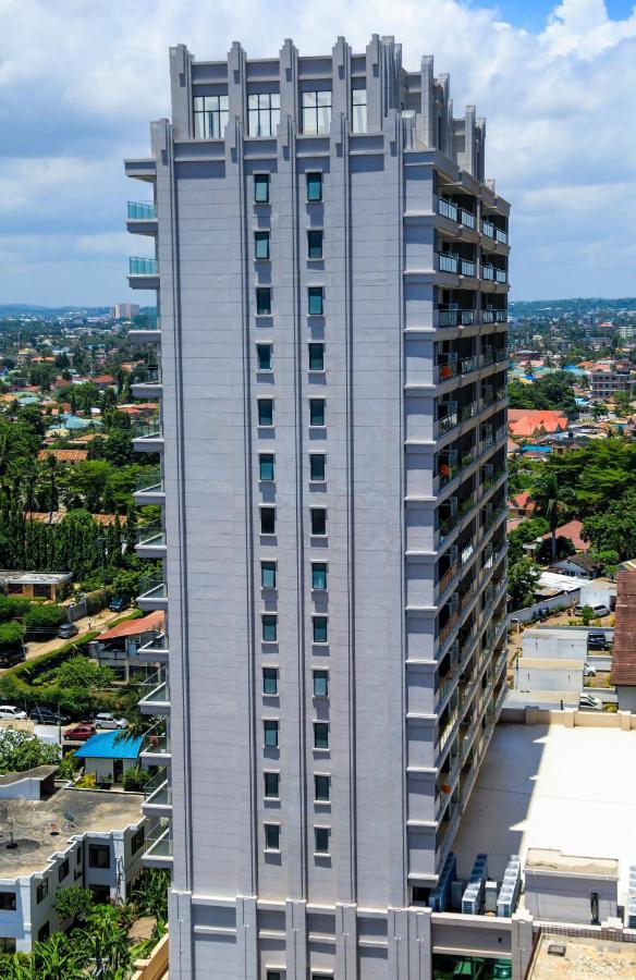 Lark Hotel Дар-ес-Салам Екстер'єр фото